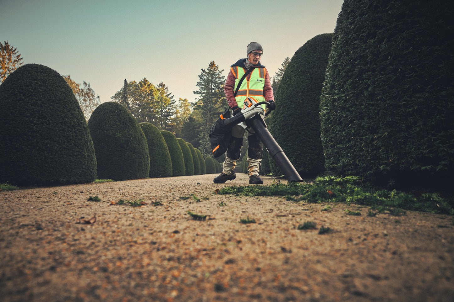 Sacco di raccolta rimosso dal trituratore STIHL SHA 140