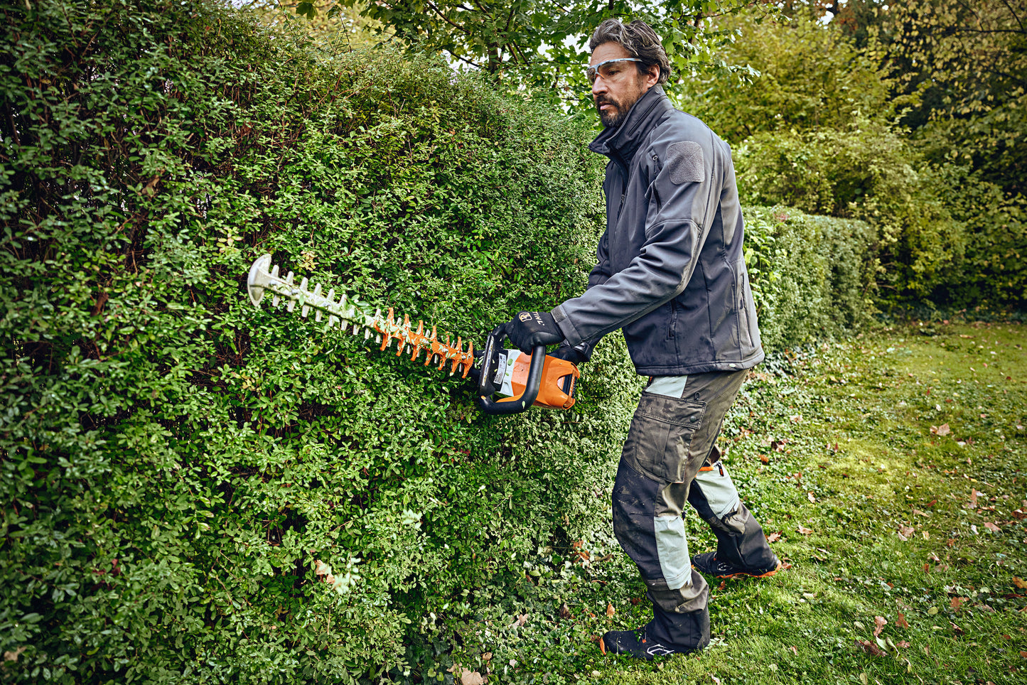 Sistema antivibrante del tagliasiepi a batteria STIHL HSA 100