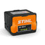 Vista frontale della batteria Stihl AK 30 S