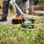 Vista completa del Kombi Stihl KM 131 R in ambiente giardino